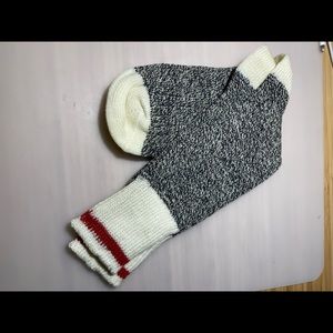 ROOTS socks (NEVER WORN)